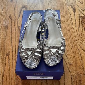 Stuart Weitzman baby serpent shoes size 8 EUC